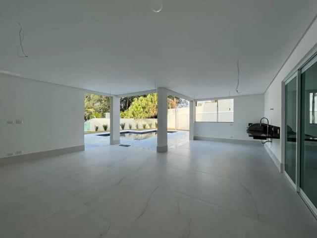 #28 - Casa para Venda em Barueri - SP