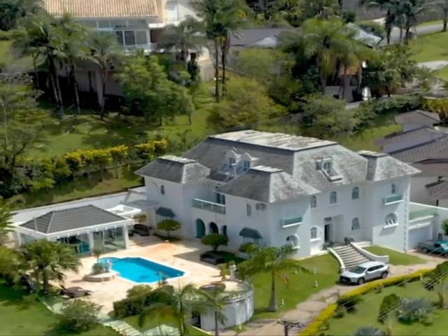 #67 - Casa para Venda em Barueri - SP