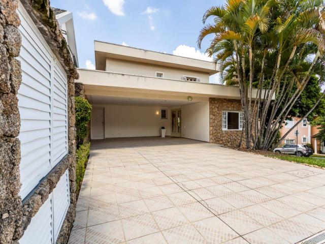 #72 - Casa para Venda em Santana de Parnaíba - SP